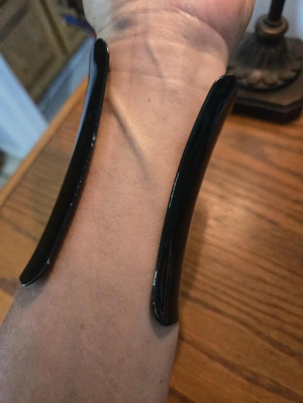N/A stylish black